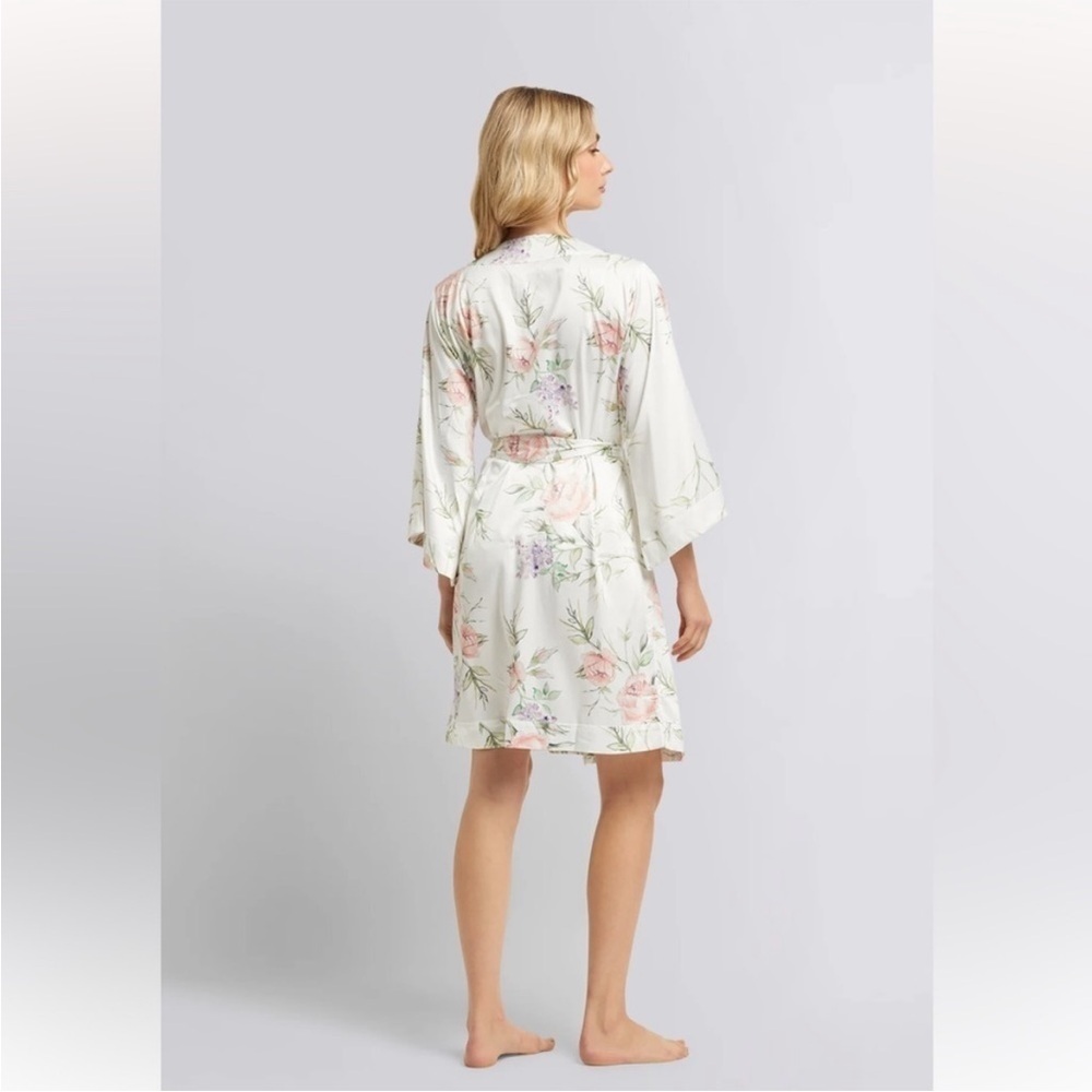 Floral‎ Print Women's Robe - Picture 6 of 12